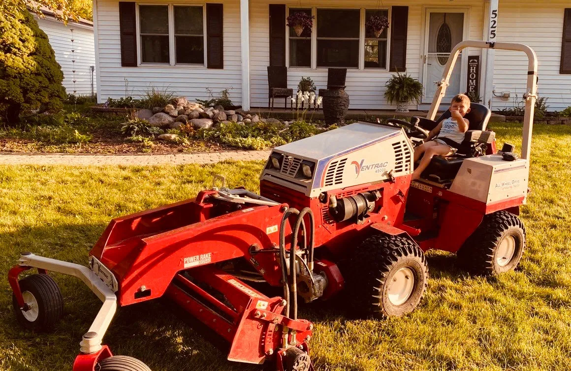 LC's Landscaping Services LLC in Delafield, WI